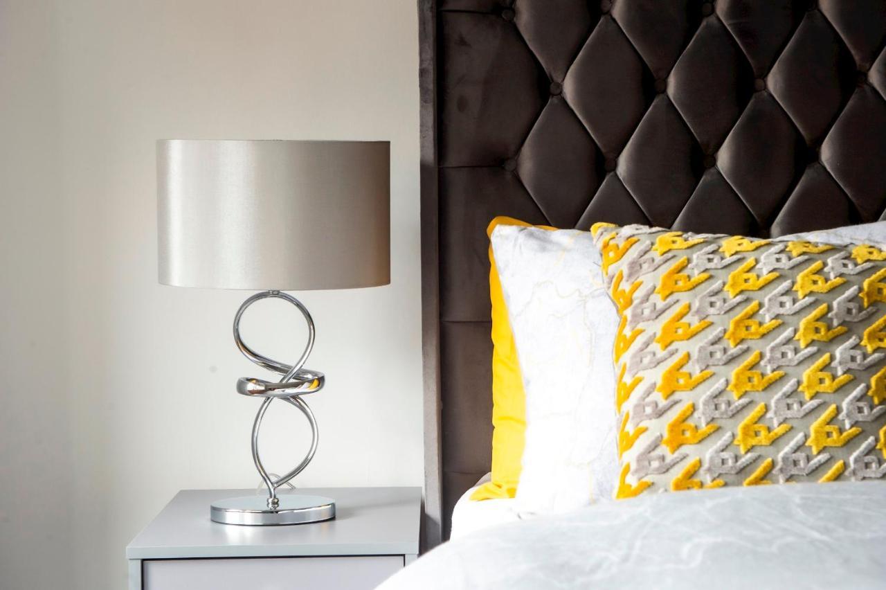 Pass The Keys Stylish 2 Bed In Heart Of West End Apartamento Glasgow Exterior foto